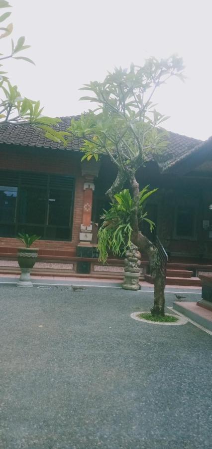 Liang House And Hostel Ubud  Luaran gambar